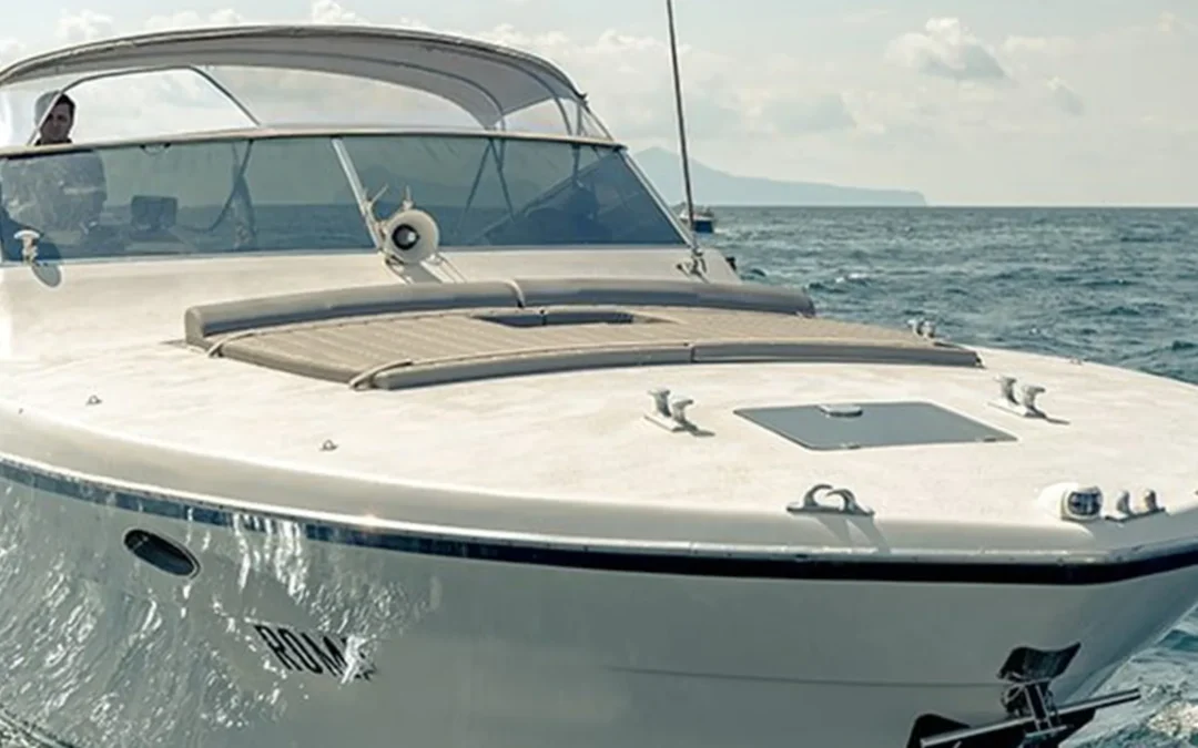 Itama 45, Elegante Open Yacht in Sardegna