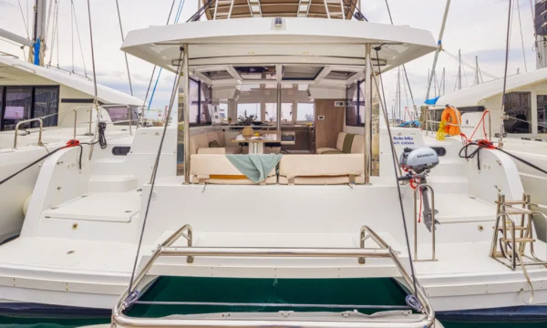 Catamarano-vela-charter-grecia_3