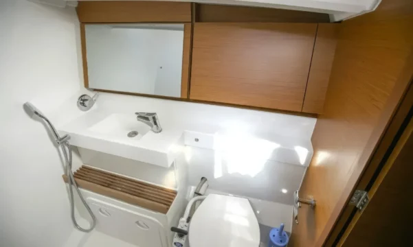 Jeanneau-Sun_Odyssey_440 - 20