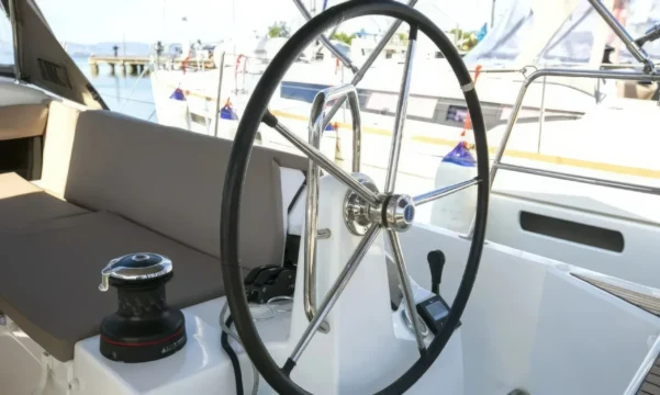 Jeanneau-Sun_Odyssey_440 - 7