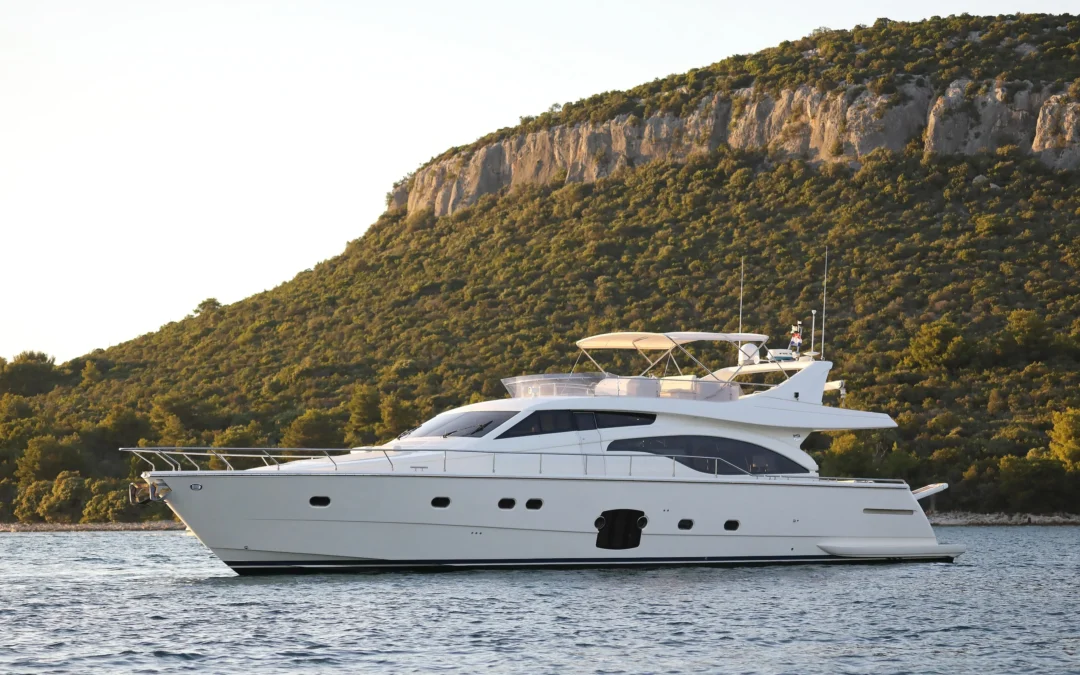 Ferretti 681 Yacht a Noleggio | Croazia, Montenegro e Isole Ionie