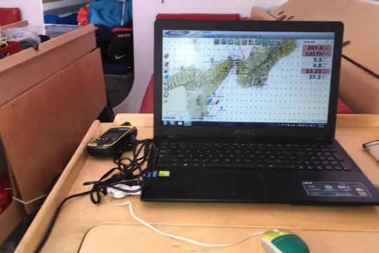 2009-pogo-1050-sail-9998230-20251124012614096-3