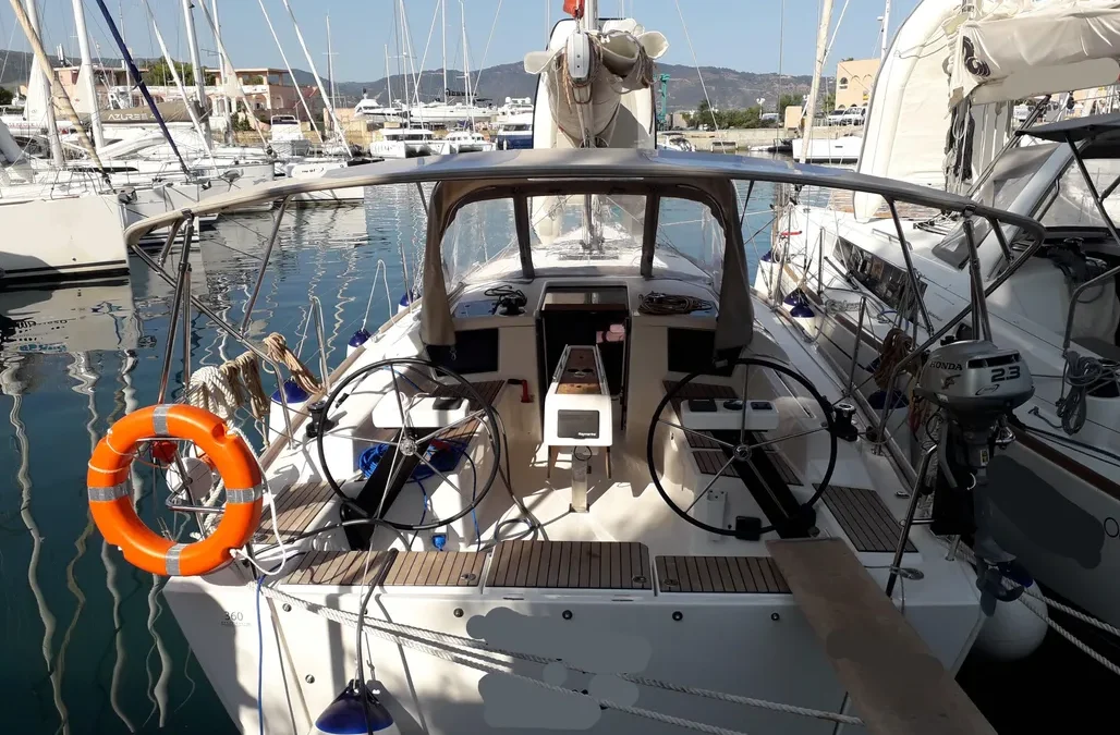 2018 Dufour 360 | 10m
